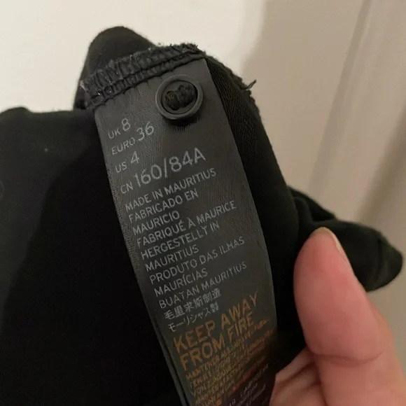 Topshop Elegant Black Long Sleeve Blouse Size 4 - Picture 7 of 9